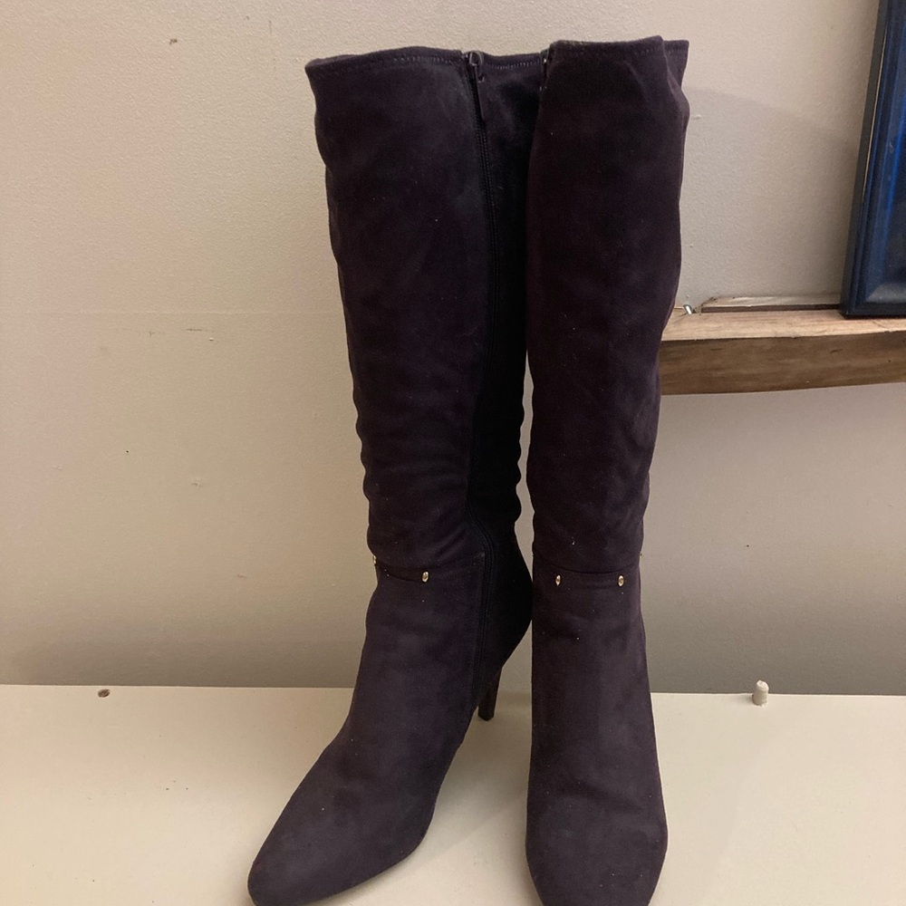 Elegant Black and Subtlety Studded Knee-High Women's Boots